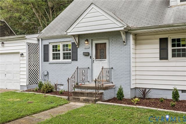 8272 Fernwood Dr, Norfolk, VA 23513