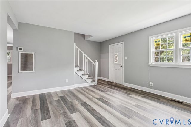 8272 Fernwood Dr, Norfolk, VA 23513