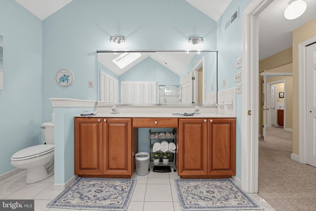 2 ROOSEVELT CIR, Downingtown, PA 19335