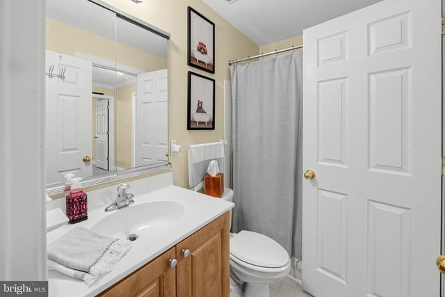 2 ROOSEVELT CIR, Downingtown, PA 19335