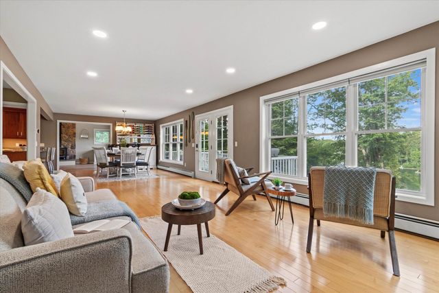 116 Martin Road, Weare, NH 03281