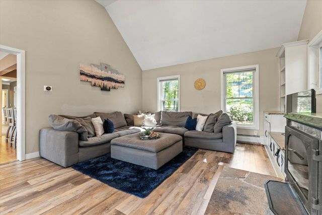 116 Martin Road, Weare, NH 03281