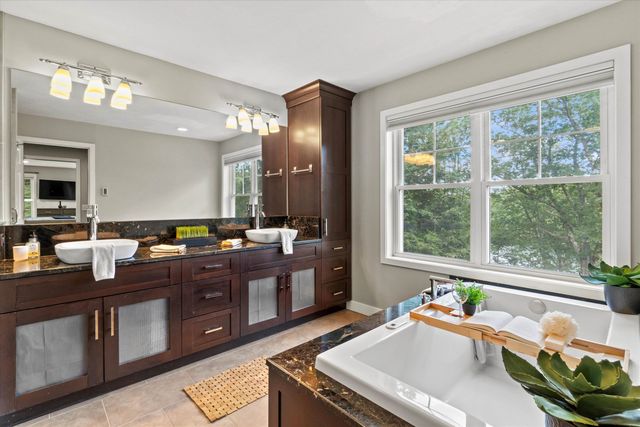 116 Martin Road, Weare, NH 03281