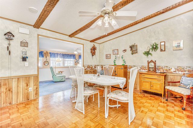 494 Clubhouse Rd., Murrells Inlet, SC 29576