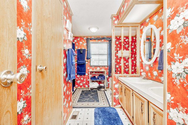 494 Clubhouse Rd., Murrells Inlet, SC 29576