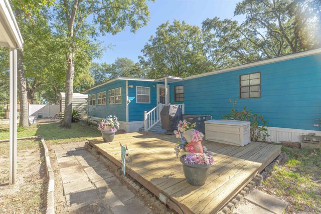 494 Clubhouse Rd., Murrells Inlet, SC 29576