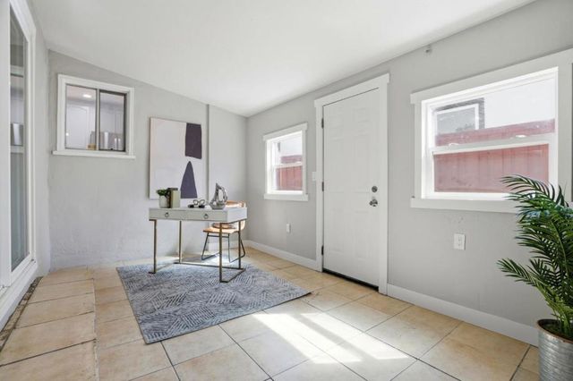 429 Daisy Lane, East Palo Alto, CA 94303