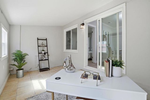 429 Daisy Lane, East Palo Alto, CA 94303