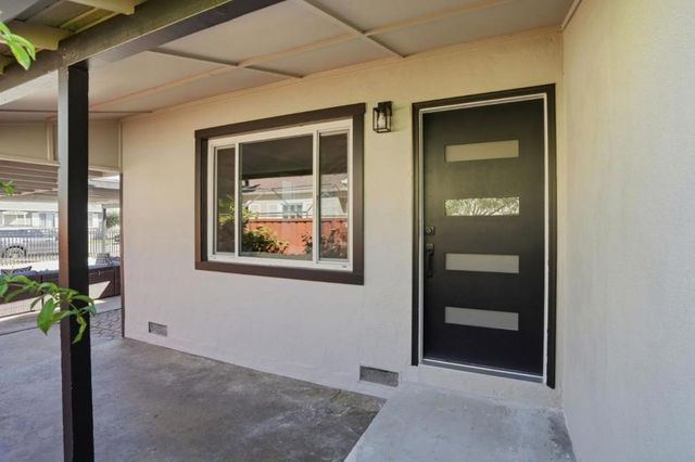 429 Daisy Lane, East Palo Alto, CA 94303