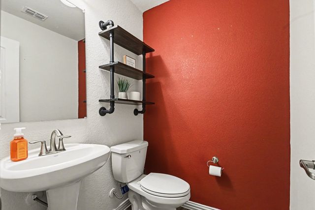 7225 Navoti Trail, Fort Worth, TX 76131