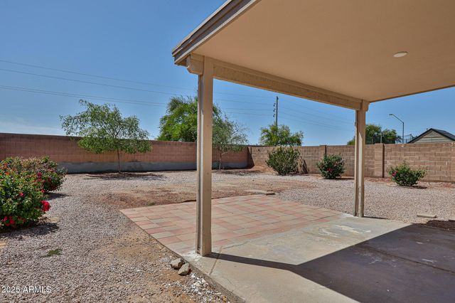 25771 W Satellite Lane, Buckeye, AZ 85326