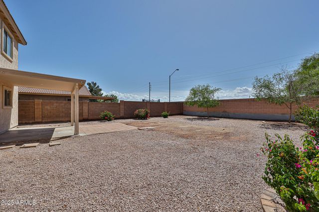 25771 W Satellite Lane, Buckeye, AZ 85326