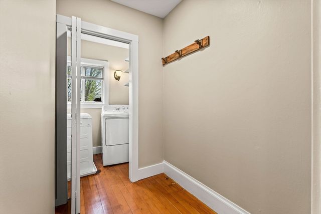 9 Maple Circle 1, Marblehead, MA 01945