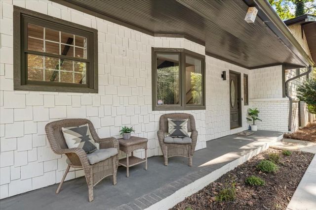 1606 E Nancy Creek Drive, Brookhaven, GA 30319