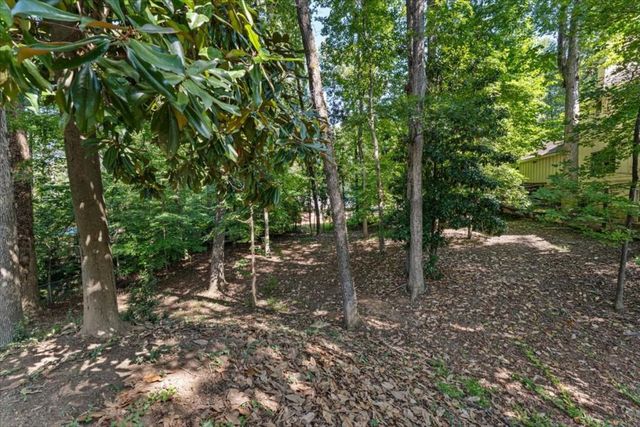 1606 E Nancy Creek Drive, Brookhaven, GA 30319