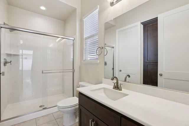 2464 Dilip Dr, Manteca, CA 95337