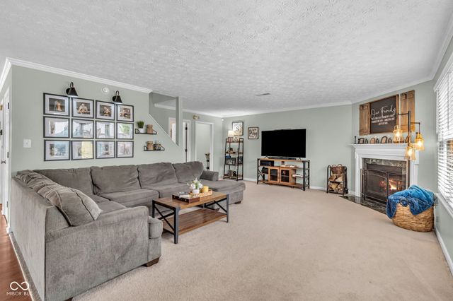 8455 Ferguson Circle, Avon, IN 46123