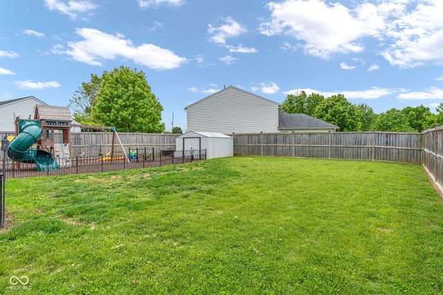 8455 Ferguson Circle, Avon, IN 46123