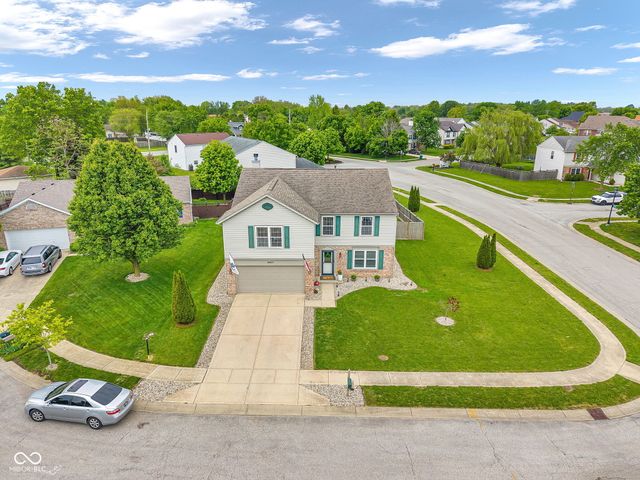 8455 Ferguson Circle, Avon, IN 46123