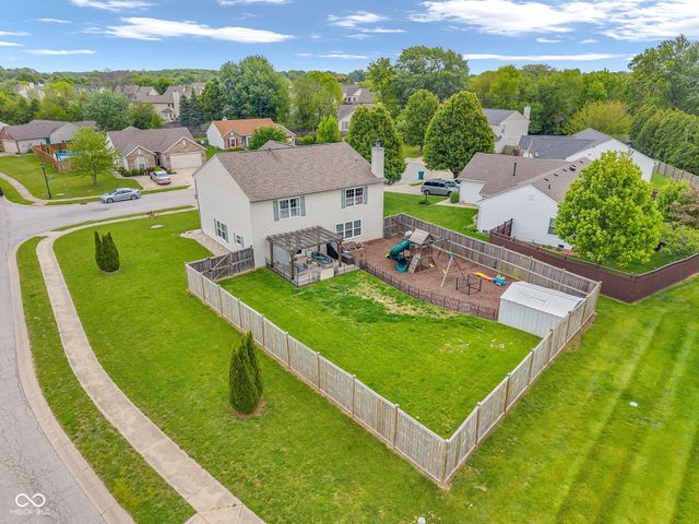 8455 Ferguson Circle, Avon, IN 46123