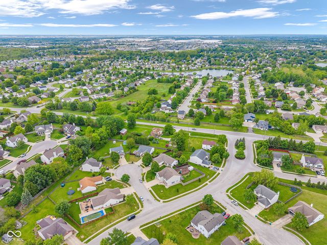 8455 Ferguson Circle, Avon, IN 46123