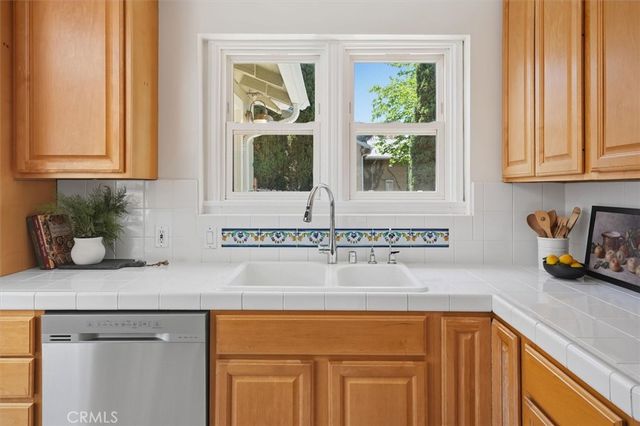 10439 Pinyon, Tujunga, CA 91042