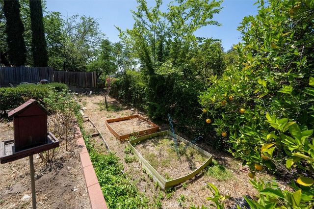 10439 Pinyon, Tujunga, CA 91042