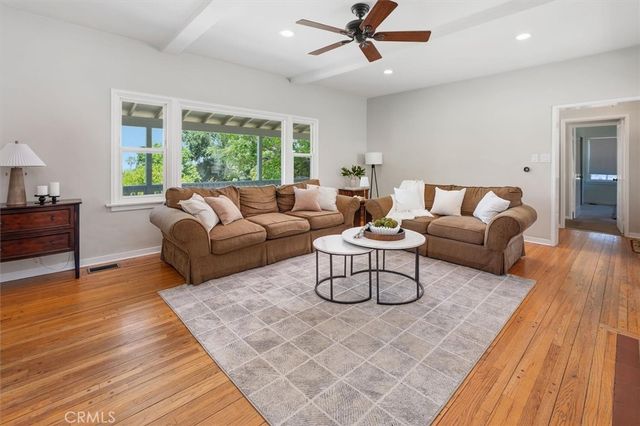 10439 Pinyon, Tujunga, CA 91042