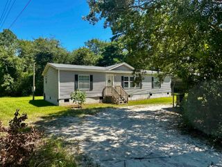 1007 BEN KYZER Drive, Gilbert, SC 29054