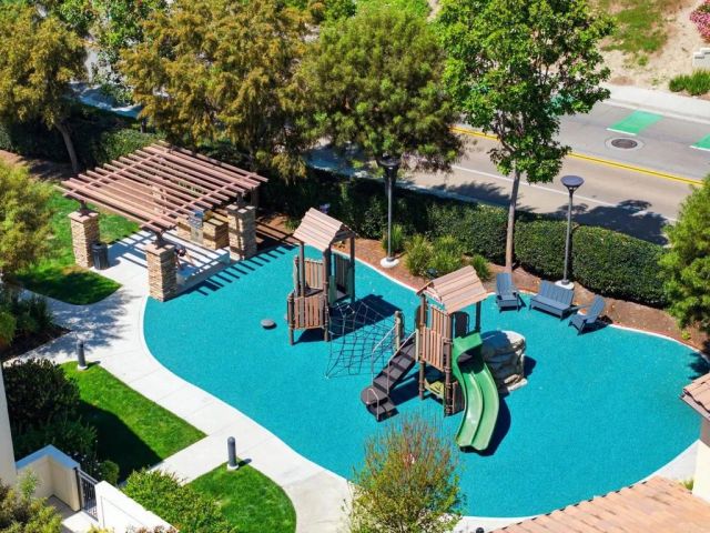 1678 Fairlead Avenue, Carlsbad, CA 92011