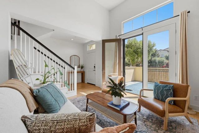 1678 Fairlead Avenue, Carlsbad, CA 92011