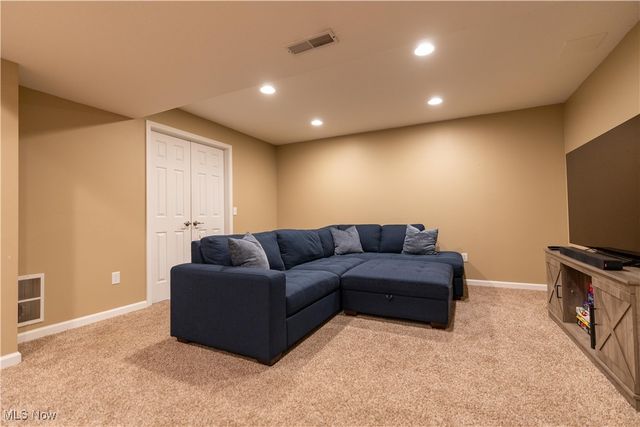 8795 Kelly Lane, Streetsboro, OH 44241