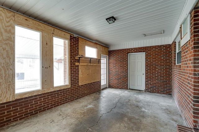 1332 Parker Avenue SW, Cleveland, TN 37311