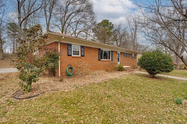 1332 Parker Avenue SW, Cleveland, TN 37311