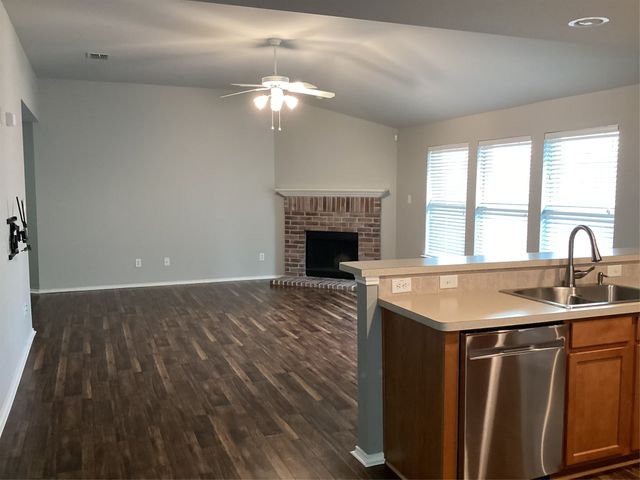 4204 Silverwood Trail, Fort Worth, TX 76244