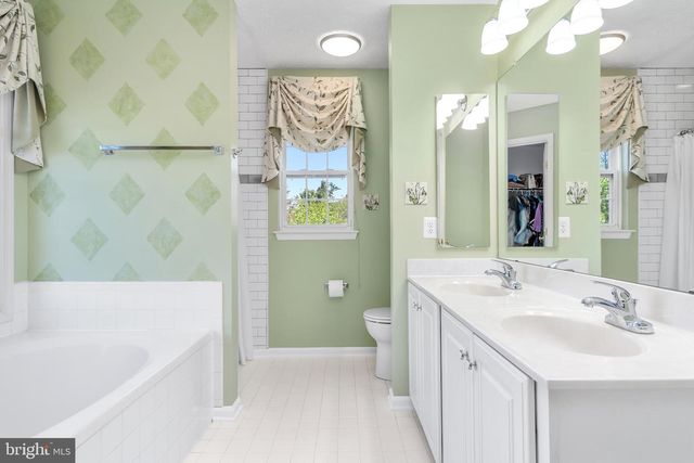 24 YOUNG BRANCH DR, Middletown, MD 21769