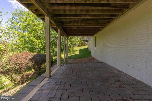 24 YOUNG BRANCH DR, Middletown, MD 21769