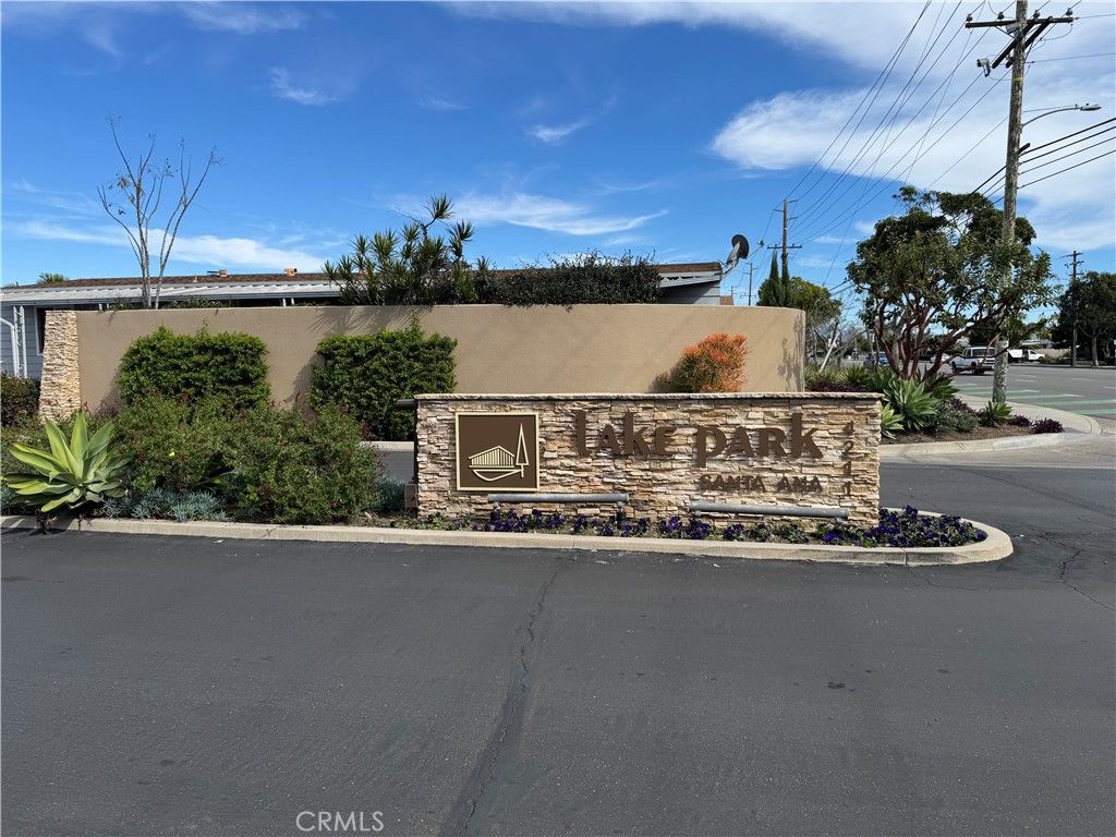 4211 W First Street S 76, Santa Ana, CA 92703