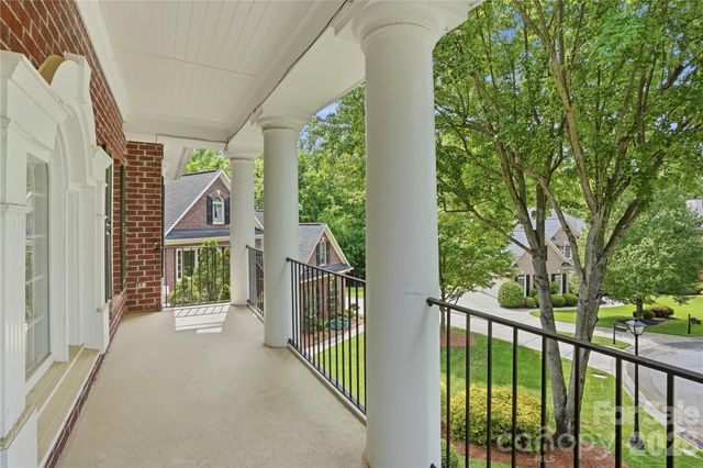 16219 Millsford Court, Charlotte, NC 28277