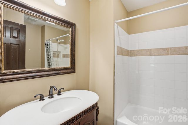 16219 Millsford Court, Charlotte, NC 28277