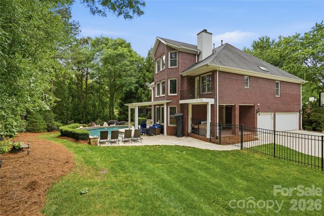 16219 Millsford Court, Charlotte, NC 28277
