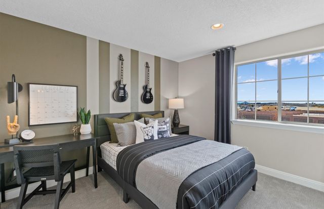 53 Firecrown Lane, Santa Fe, NM 87508