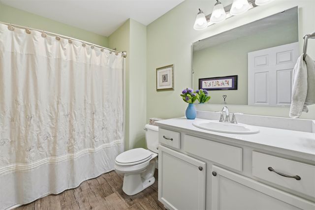 19 East Rd Unit 105, Fairfax, VT 05454