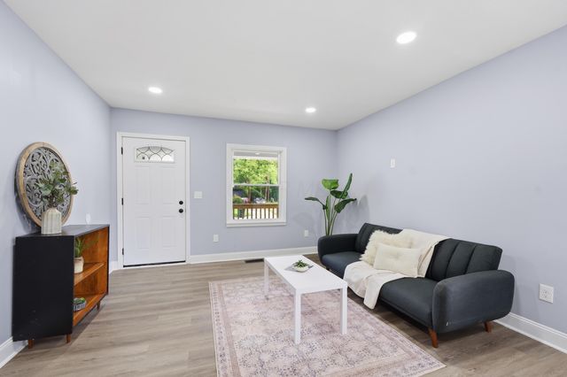 2795 Perdue Avenue, Columbus, OH 43211