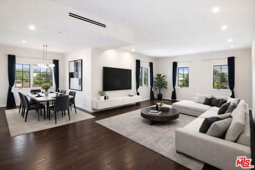 225 S Hamilton Drive 304, Beverly Hills, CA 90211