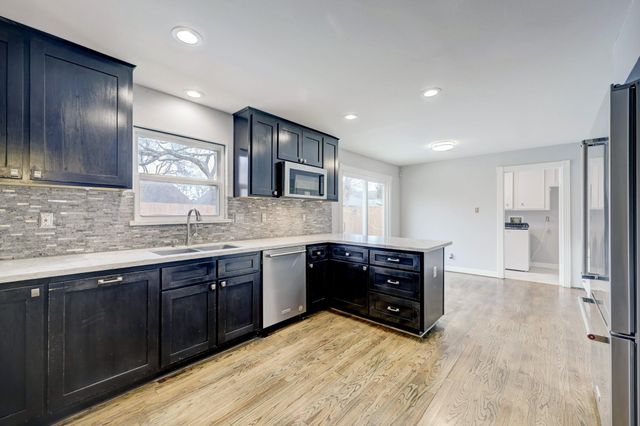 3307 Chris Drive, Houston, TX 77063