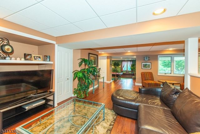 103 Passaic Valley Rd, Montville Twp., NJ 07045
