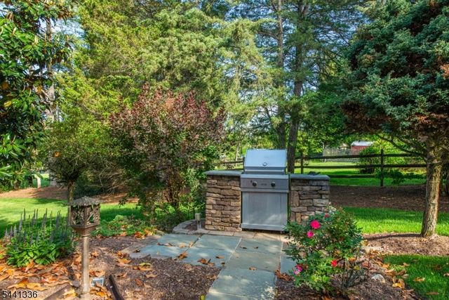103 Passaic Valley Rd, Montville Twp., NJ 07045