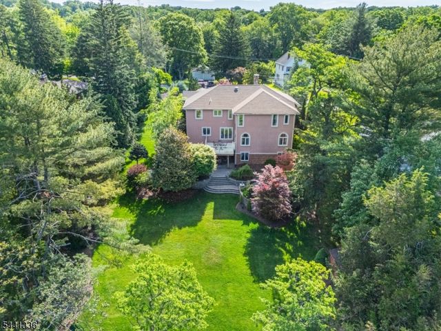 103 Passaic Valley Rd, Montville Twp., NJ 07045