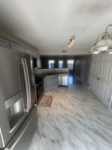 122 Wolverine Ct, Smyrna, TN 37167